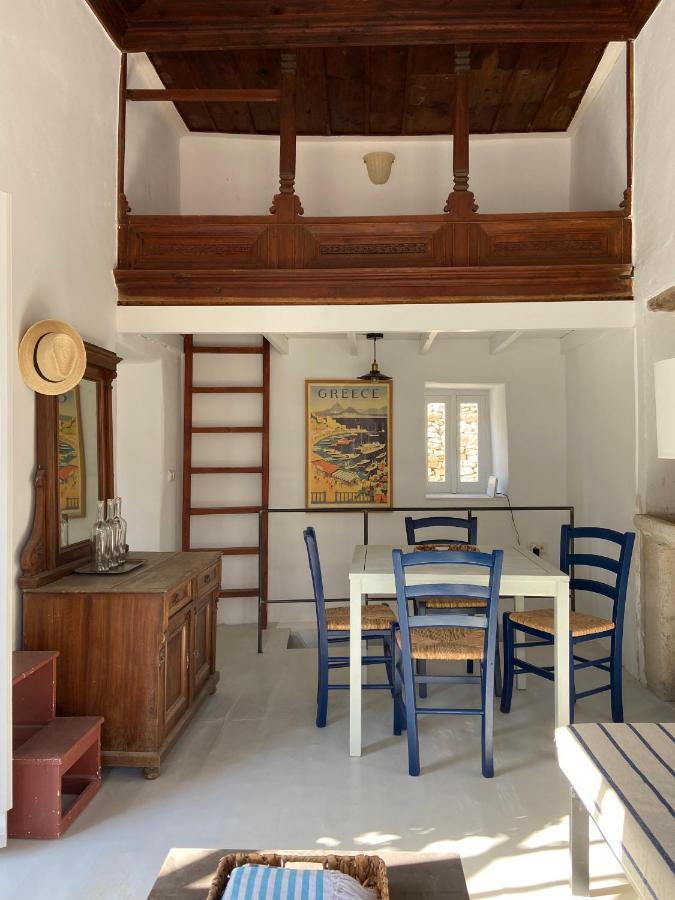 فيلا Little Blue In Chorio, سيمي المظهر الخارجي الصورة