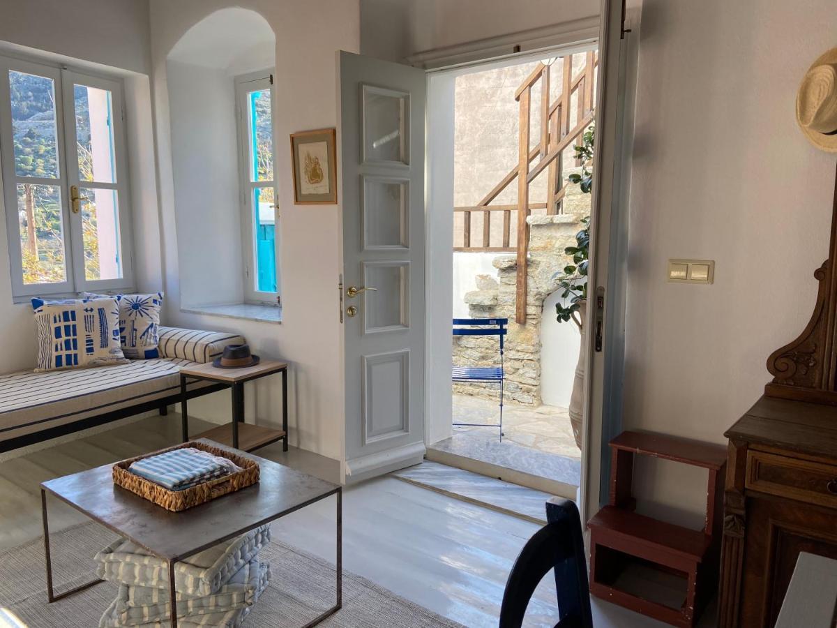 فيلا Little Blue In Chorio, سيمي المظهر الخارجي الصورة